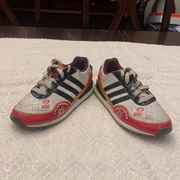Adidas Sneakers Lightening McQueen ( Kids size 1) - Picture 2 of 4